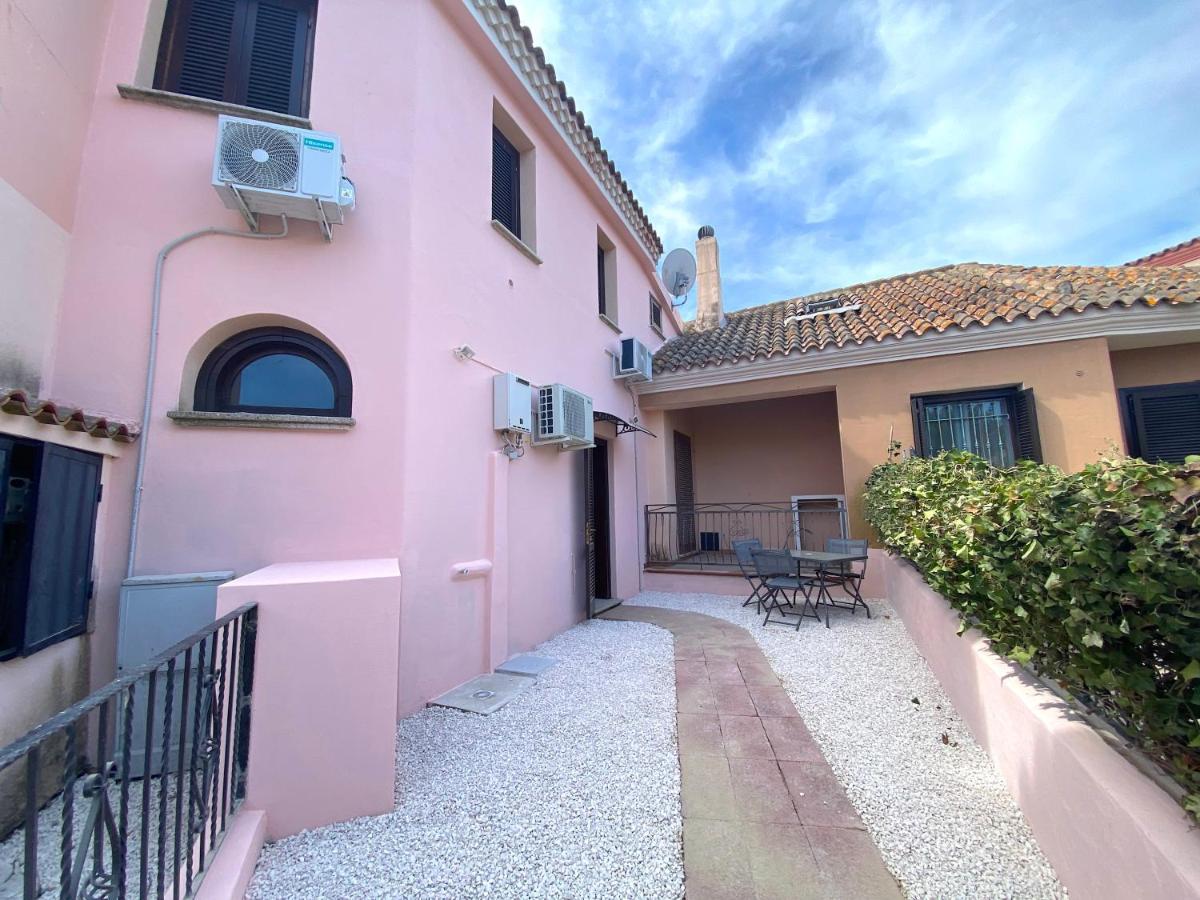 La Coccinella Al Mare Bed & Breakfast San Teodoro  Bagian luar foto