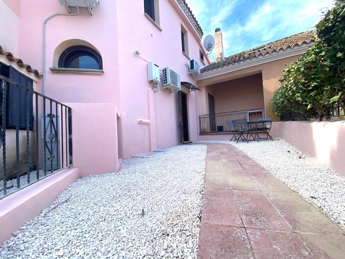 La Coccinella Al Mare Bed & Breakfast San Teodoro  Bagian luar foto