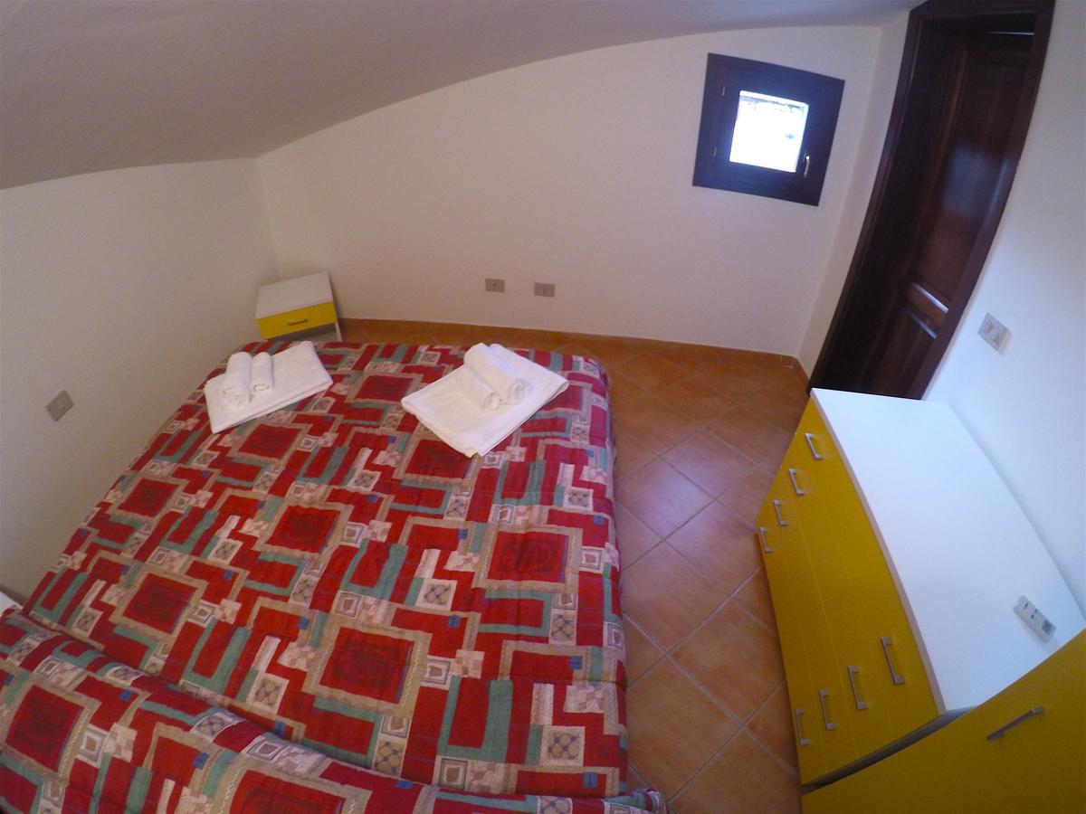 La Coccinella Al Mare Bed & Breakfast San Teodoro  Bagian luar foto